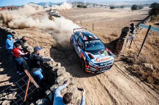 El Recinto Ferial de Pozoblanco es el espacio escogido por Escudería Sierra Morena para instalar la sede del rallye